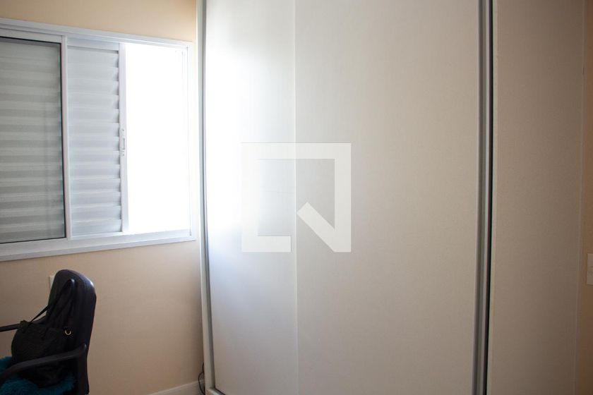 Casa à Venda - Jardim do Lago, 2 Quartos,  50 m2 em , Campinas - sp | SoloBR