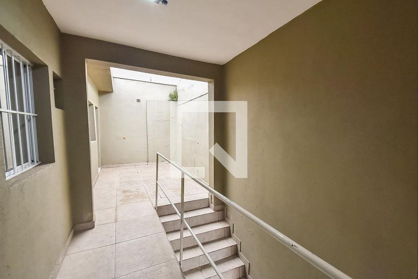 Casa, 1 quarto, 180 m² - Foto 32