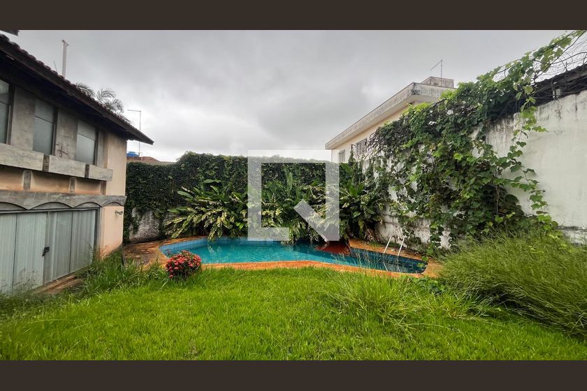 Casa à Venda - Guanabara, 5 Quartos,  345 m2 em , Campinas - sp | SoloBR