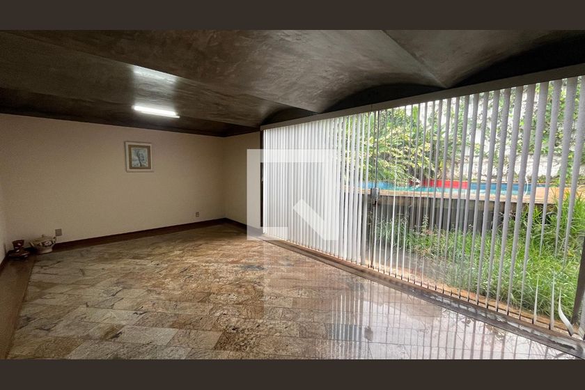 Casa à Venda - Guanabara, 5 Quartos,  345 m2 em , Campinas - sp | SoloBR