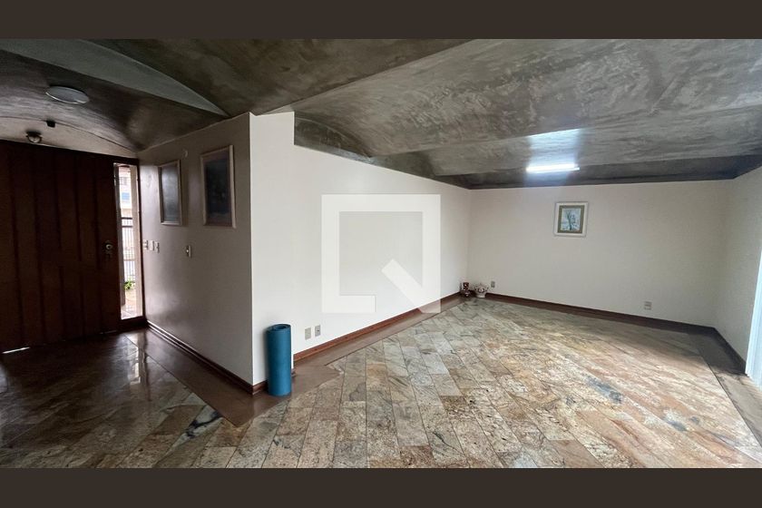 Casa à Venda - Guanabara, 5 Quartos,  345 m2 em , Campinas - sp | SoloBR
