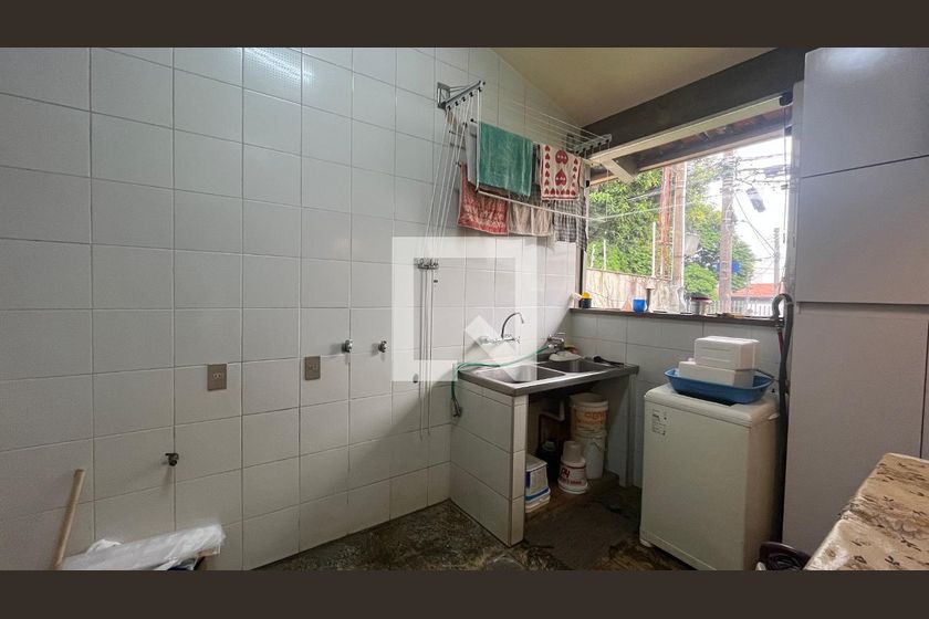 Casa à Venda - Guanabara, 5 Quartos,  345 m2 em , Campinas - sp | SoloBR