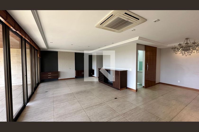 Apartamento, 3 quartos, 198 m² - Foto 2