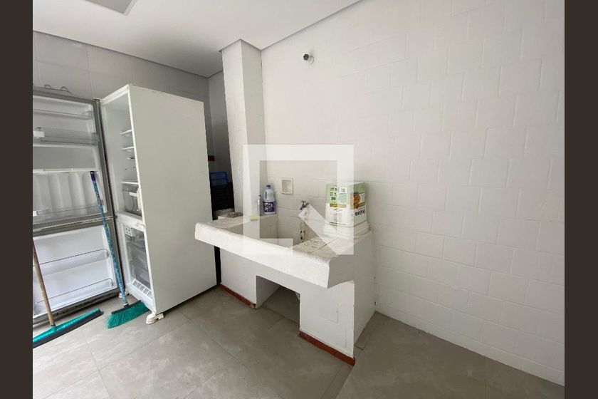 Casa, 3 quartos, 247 m² - Foto 49