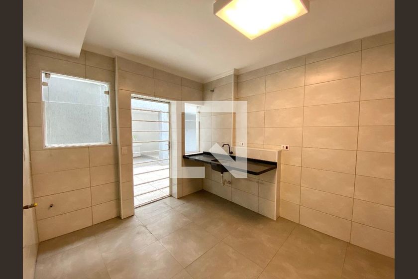 Casa, 3 quartos, 247 m² - Foto 42