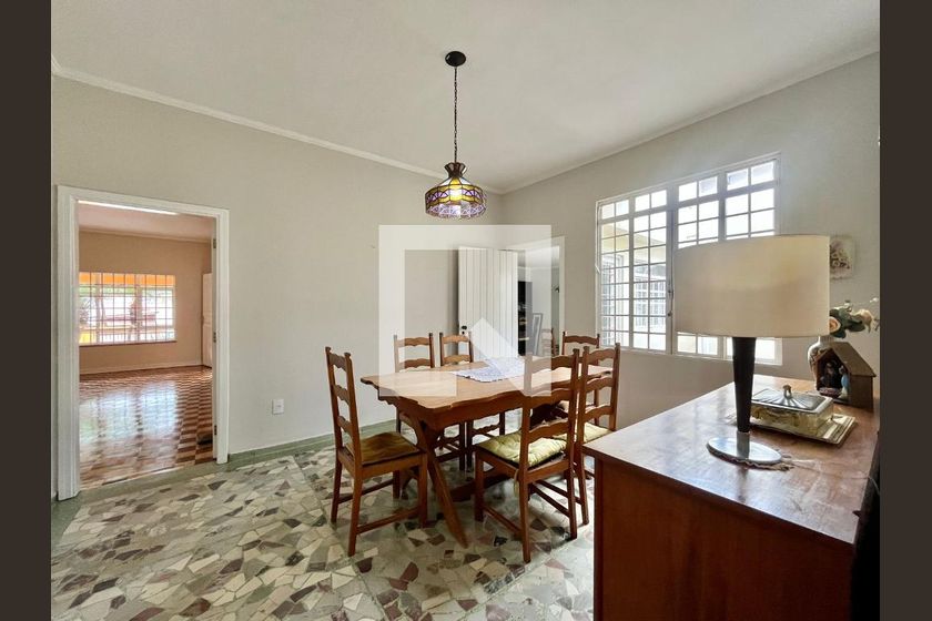 Casa à Venda - Guanabara, 3 Quartos,  250 m2 em , Campinas - sp | SoloBR