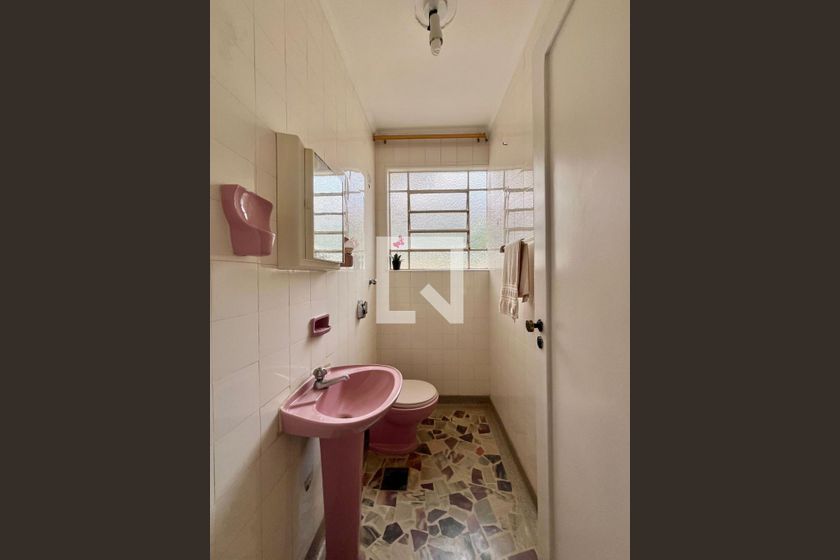 Casa à Venda - Guanabara, 3 Quartos,  250 m2 em , Campinas - sp | SoloBR