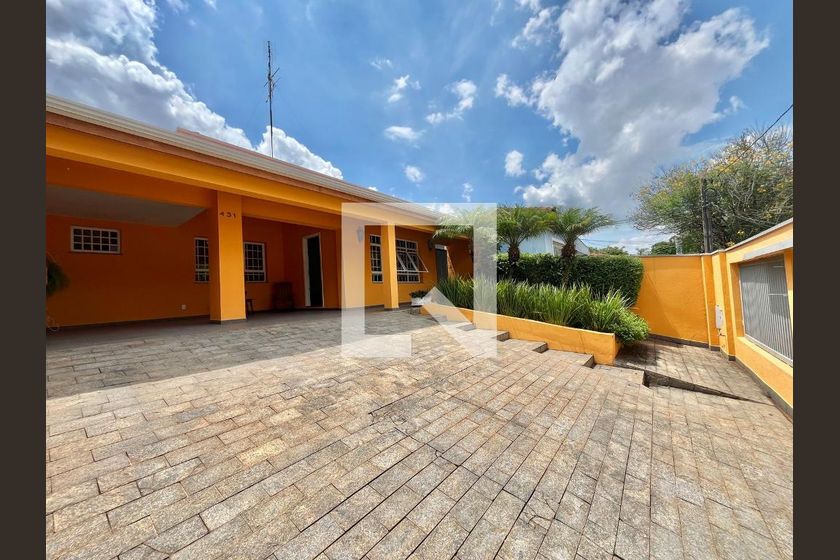 Casa à Venda - Guanabara, 3 Quartos,  250 m2 em , Campinas - sp | SoloBR