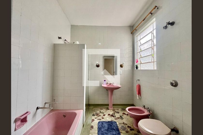 Casa à Venda - Guanabara, 3 Quartos,  250 m2 em , Campinas - sp | SoloBR