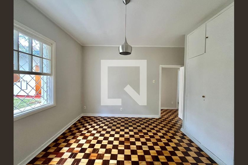 Casa à Venda - Guanabara, 3 Quartos,  250 m2 em , Campinas - sp | SoloBR