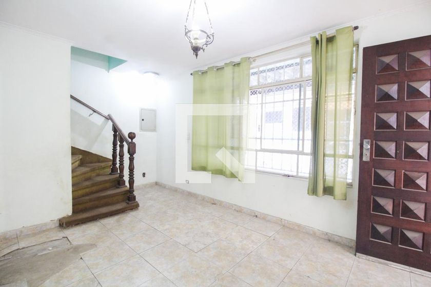 Casa, 5 quartos, 84 m² - Foto 2