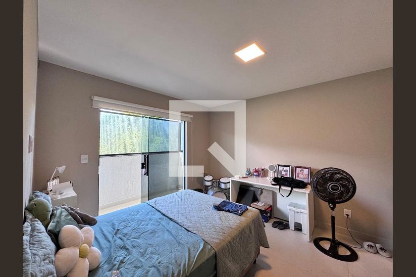 Casa, 4 quartos, 300 m² - Foto 19
