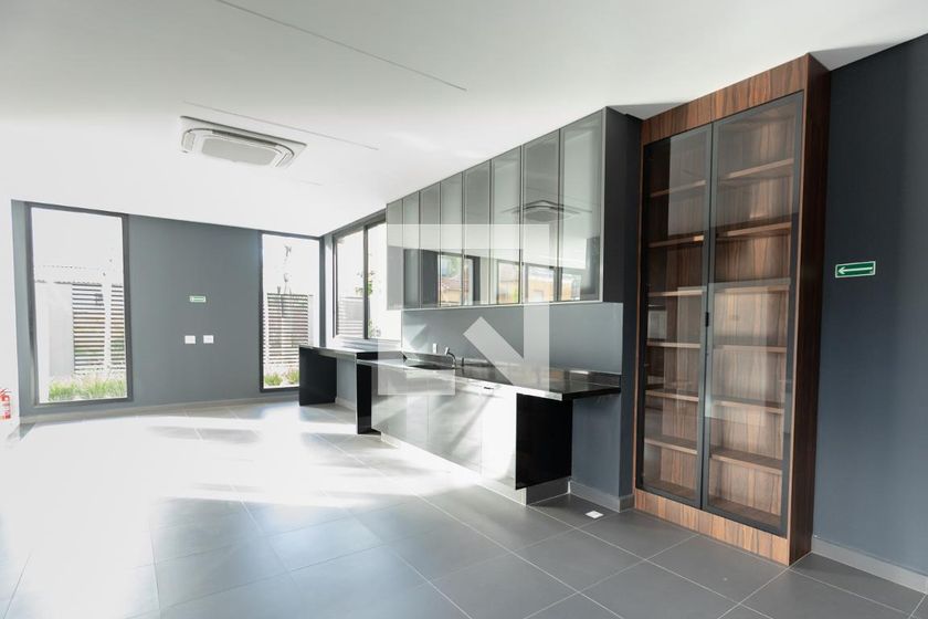 Apartamento à Venda - Taquaral, 1 Quarto,  45 m2 em , Campinas - sp | SoloBR