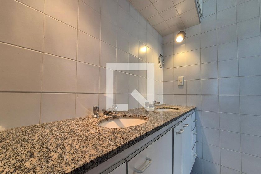 Apartamento à Venda - Cambuí, 1 Quarto,  65 m2 em , Campinas - sp | SoloBR