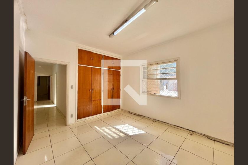 Casa à Venda - Bosque, 3 Quartos,  328 m2 em , Campinas - sp | SoloBR