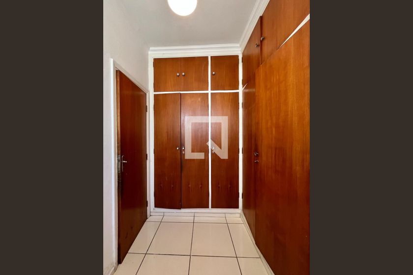 Casa à Venda - Bosque, 3 Quartos,  328 m2 em , Campinas - sp | SoloBR