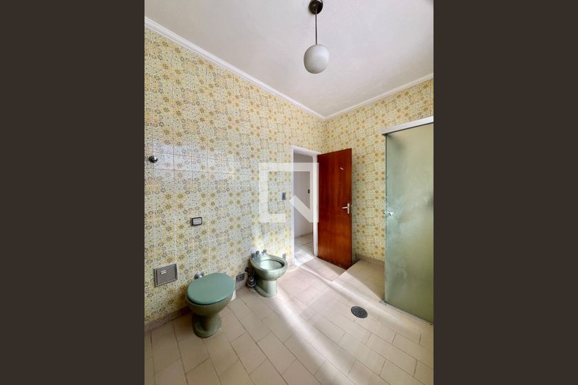 Casa à Venda - Bosque, 3 Quartos,  328 m2 em , Campinas - sp | SoloBR