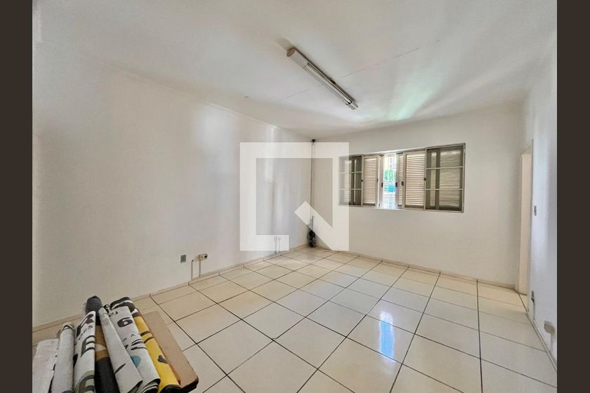 Casa à Venda - Bosque, 3 Quartos,  328 m2 em , Campinas - sp | SoloBR