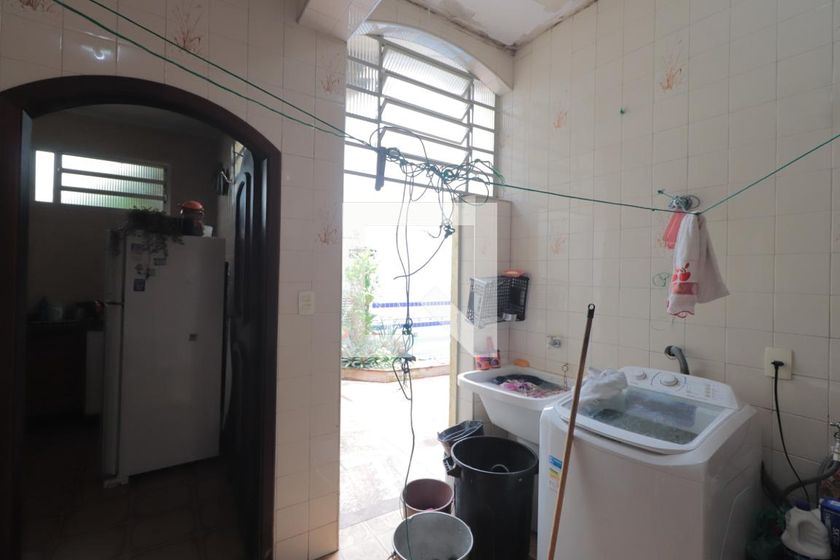 Casa, 4 quartos, 200 m² - Foto 31