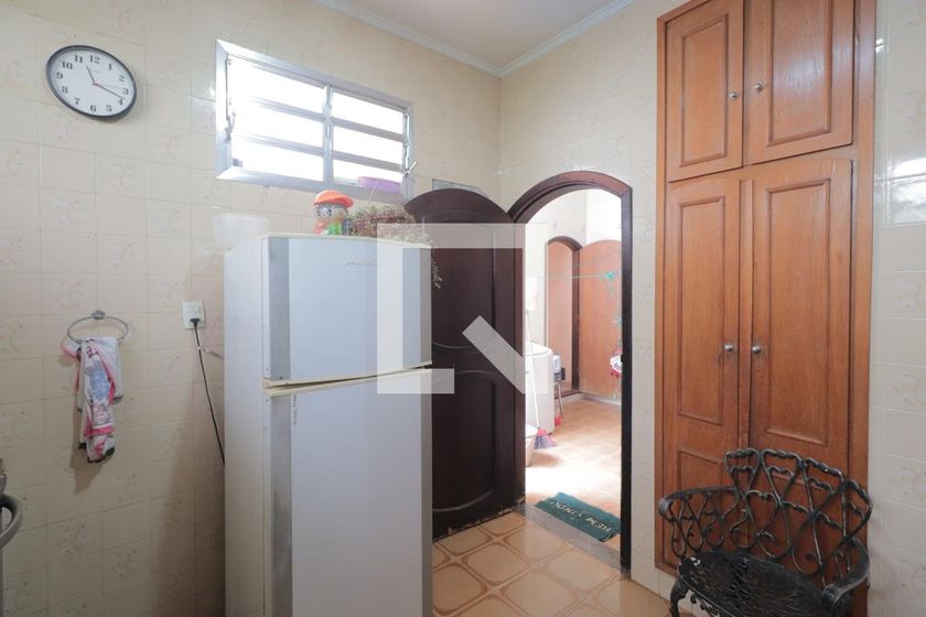 Casa, 4 quartos, 200 m² - Foto 27