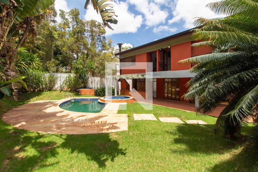 Casa à Venda - Lot. Alphaville Campinas, 4 Quartos,  370 m2 em , Campinas - sp | SoloBR