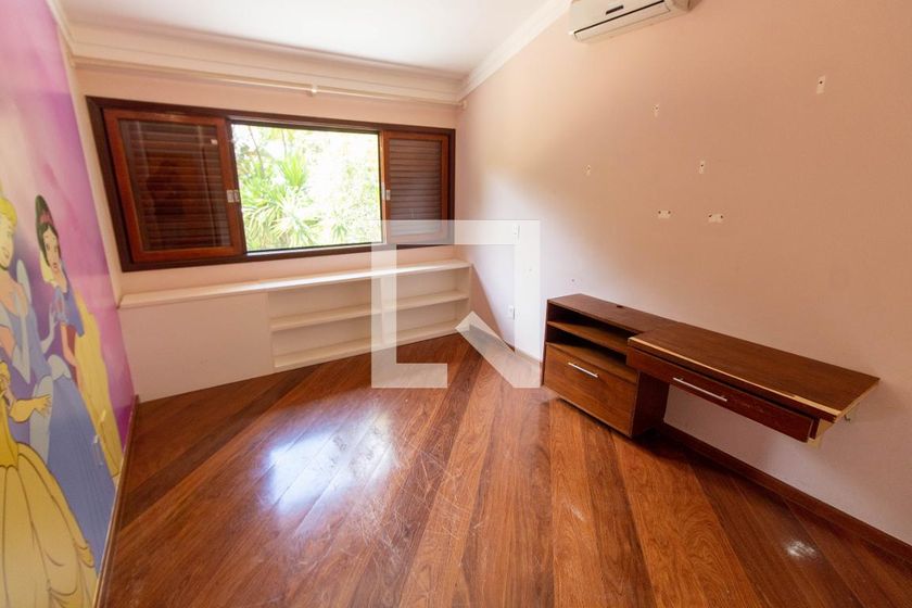 Casa à Venda - Lot. Alphaville Campinas, 4 Quartos,  370 m2 em , Campinas - sp | SoloBR
