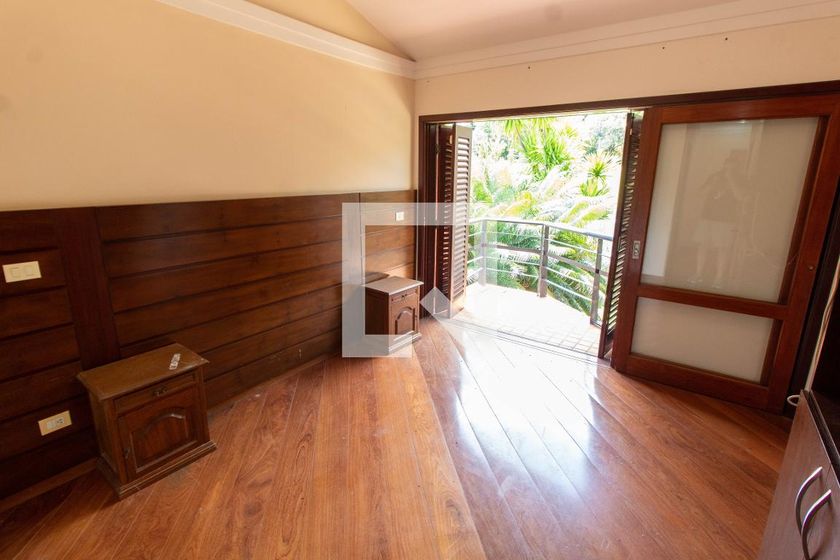 Casa à Venda - Lot. Alphaville Campinas, 4 Quartos,  370 m2 em , Campinas - sp | SoloBR