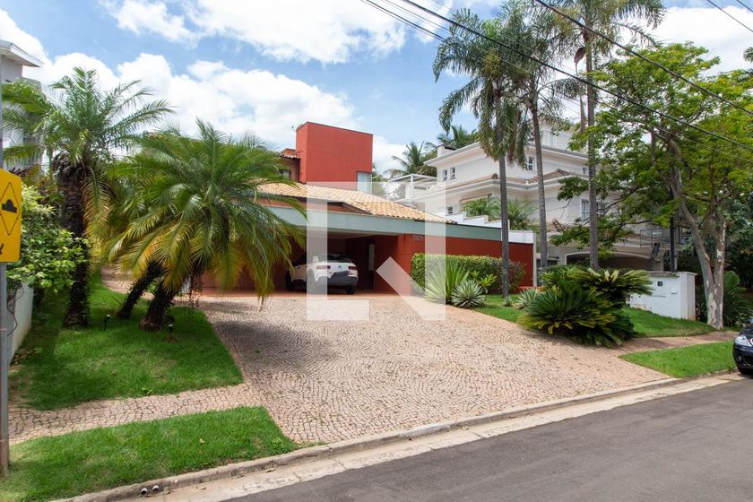 Casa à Venda - Lot. Alphaville Campinas, 4 Quartos,  370 m2 em , Campinas - sp | SoloBR
