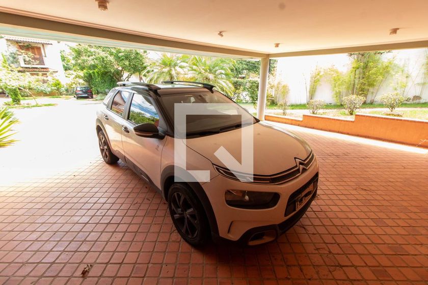 Casa à Venda - Lot. Alphaville Campinas, 4 Quartos,  370 m2 em , Campinas - sp | SoloBR