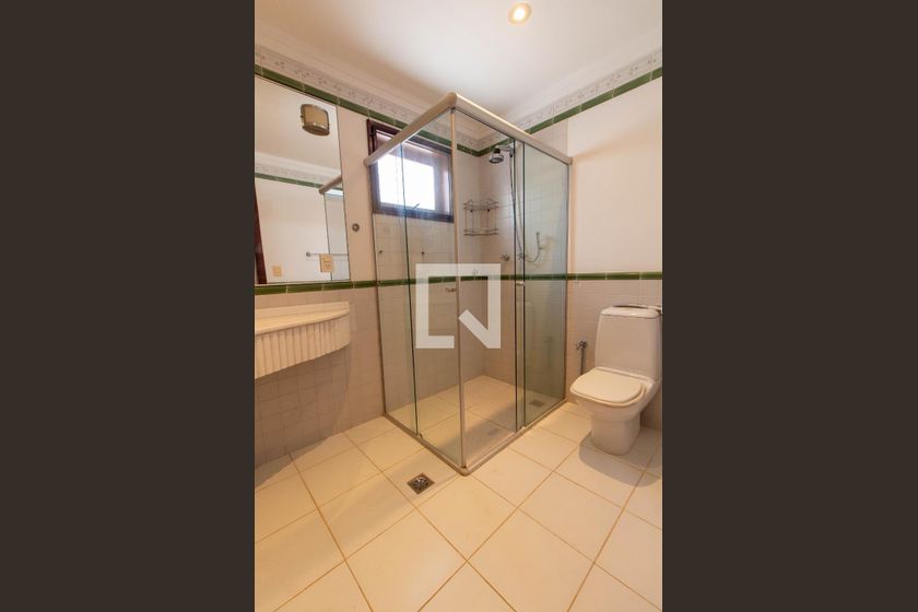 Casa à Venda - Lot. Alphaville Campinas, 4 Quartos,  370 m2 em , Campinas - sp | SoloBR