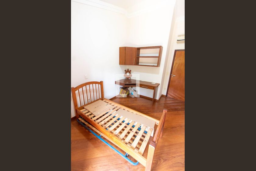Casa à Venda - Lot. Alphaville Campinas, 4 Quartos,  370 m2 em , Campinas - sp | SoloBR