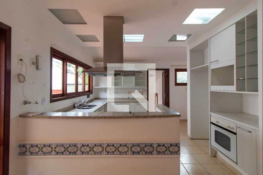 Casa à Venda - Lot. Alphaville Campinas, 4 Quartos,  370 m2 em , Campinas - sp | SoloBR