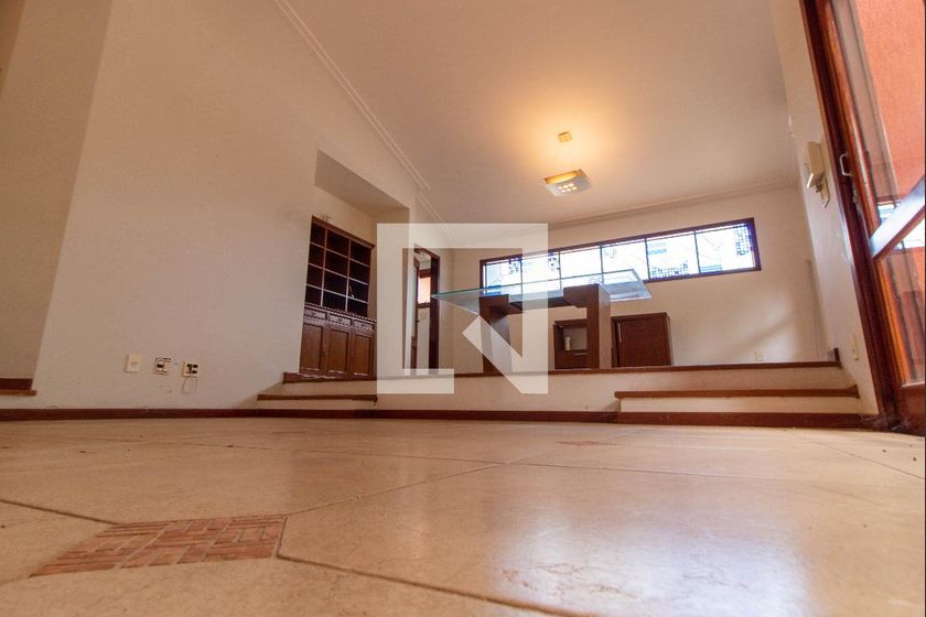 Casa à Venda - Lot. Alphaville Campinas, 4 Quartos,  370 m2 em , Campinas - sp | SoloBR