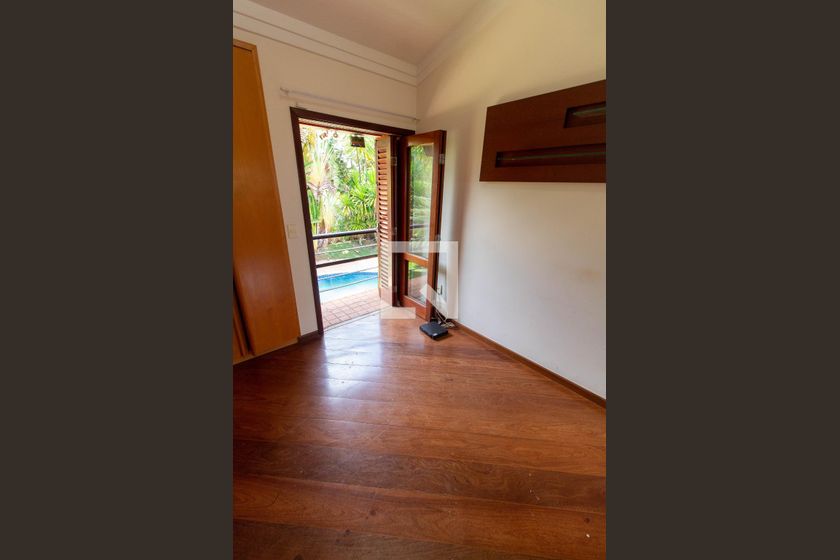 Casa à Venda - Lot. Alphaville Campinas, 4 Quartos,  370 m2 em , Campinas - sp | SoloBR