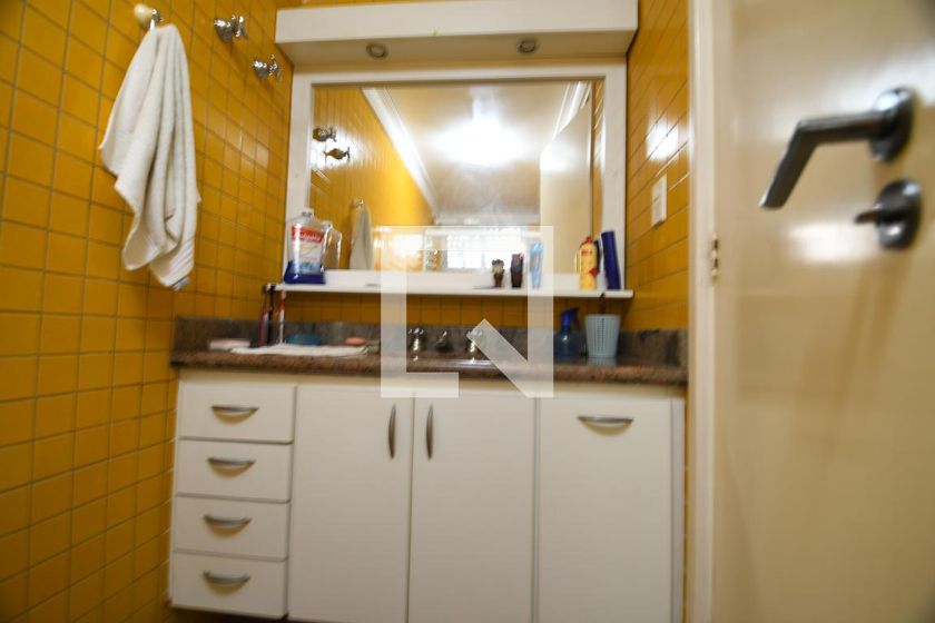 Apartamento à Venda - Jardim Flamboyant, 4 Quartos,  226 m2 em , Campinas - sp | SoloBR