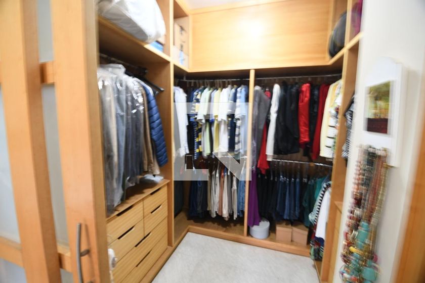 Apartamento à Venda - Jardim Flamboyant, 4 Quartos,  226 m2 em , Campinas - sp | SoloBR