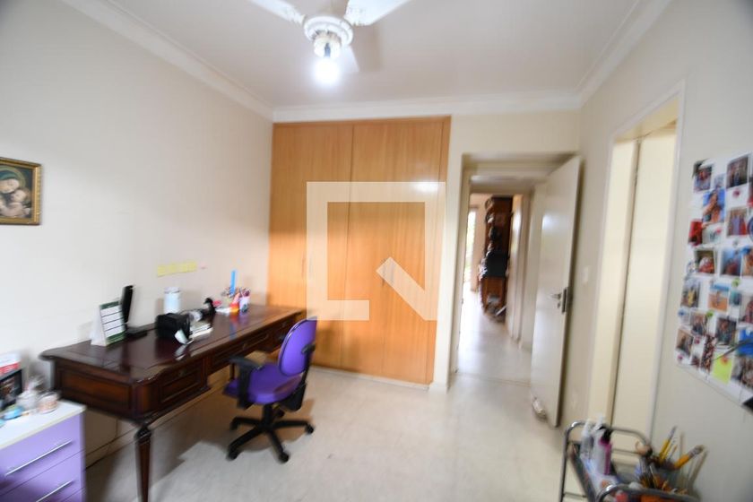 Apartamento à Venda - Jardim Flamboyant, 4 Quartos,  226 m2 em , Campinas - sp | SoloBR