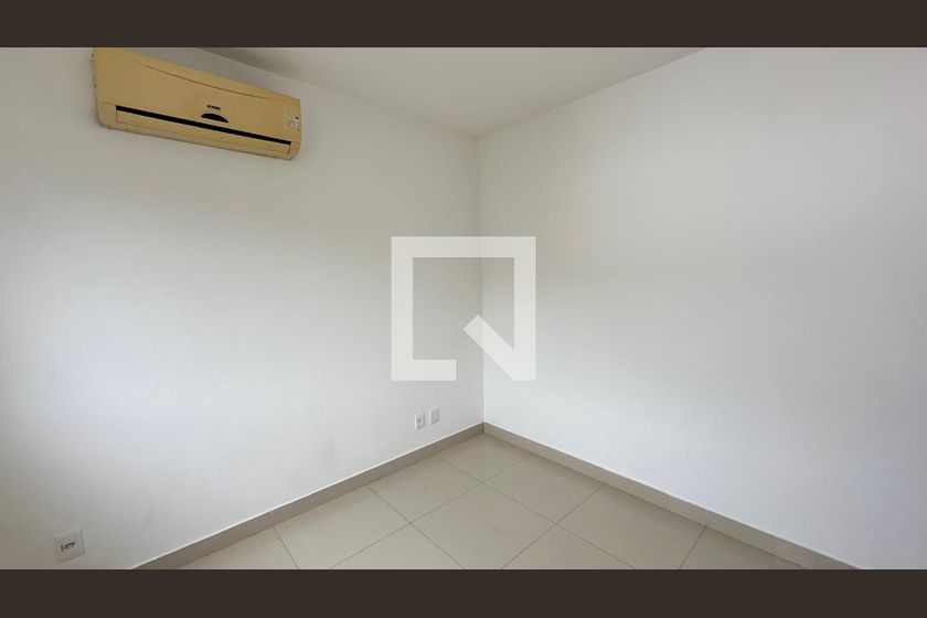 Casa, 4 quartos, 200 m² - Foto 57