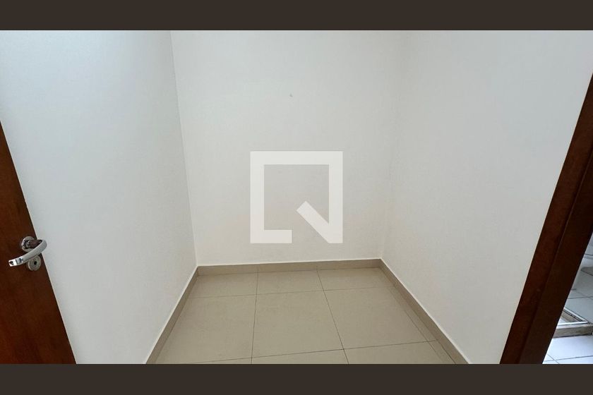 Casa, 4 quartos, 200 m² - Foto 29