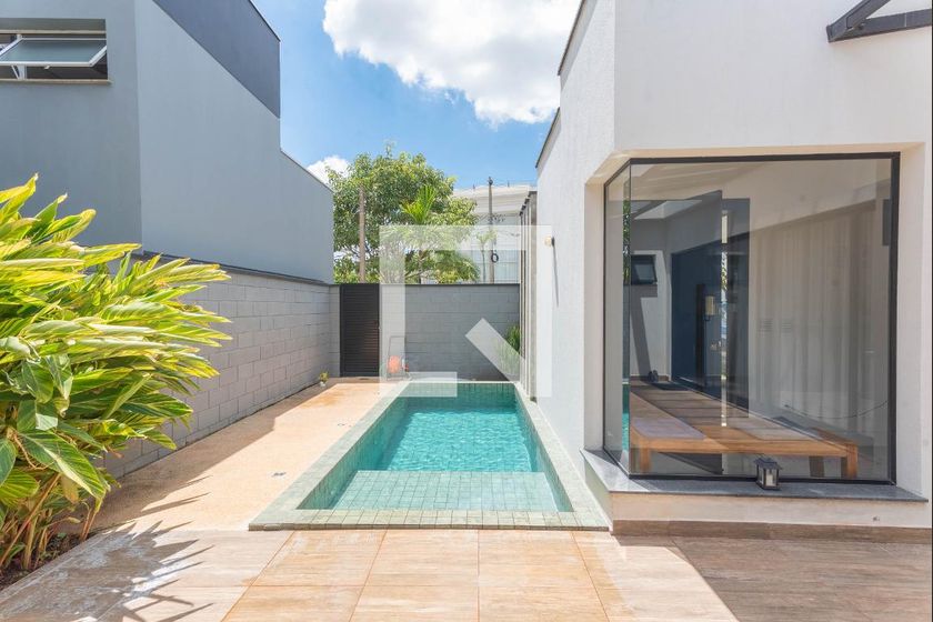 Casa à Venda - Swiss Park, 3 Quartos,  200 m2 em , Campinas - sp | SoloBR