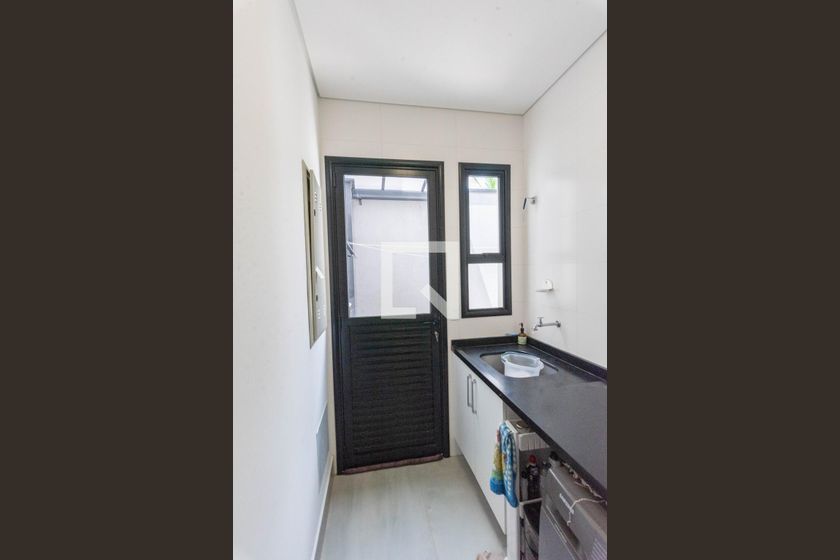 Casa à Venda - Swiss Park, 3 Quartos,  200 m2 em , Campinas - sp | SoloBR