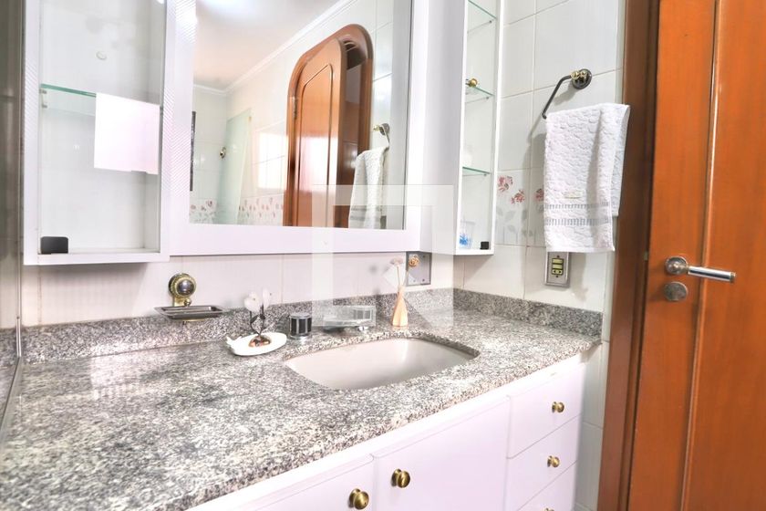 Casa, 3 quartos, 256 m² - Foto 44