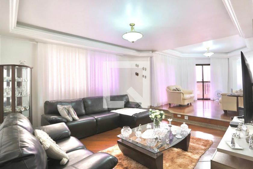 Casa, 3 quartos, 256 m² - Foto 1