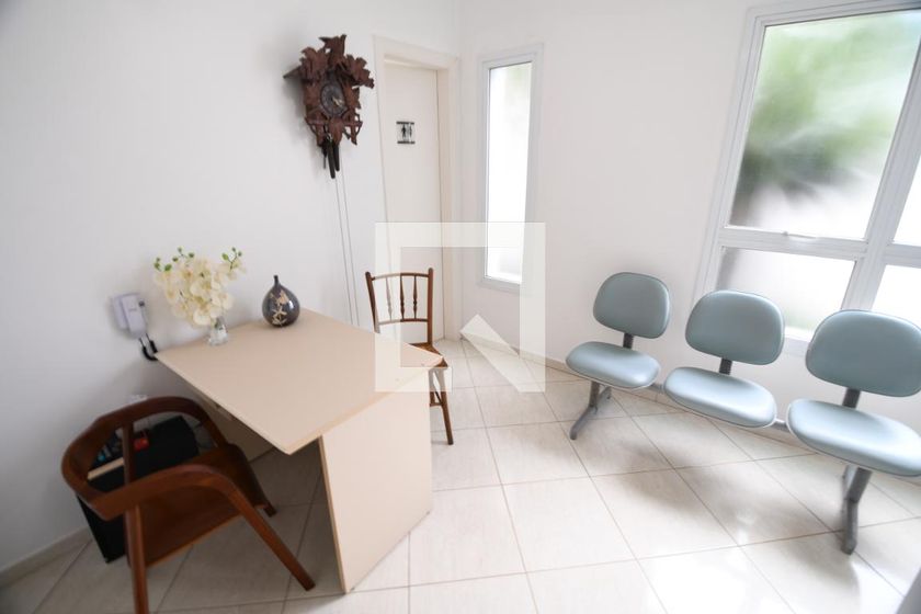 Casa à Venda - Jardim Flamboyant, 3 Quartos,  394 m2 em , Campinas - sp | SoloBR