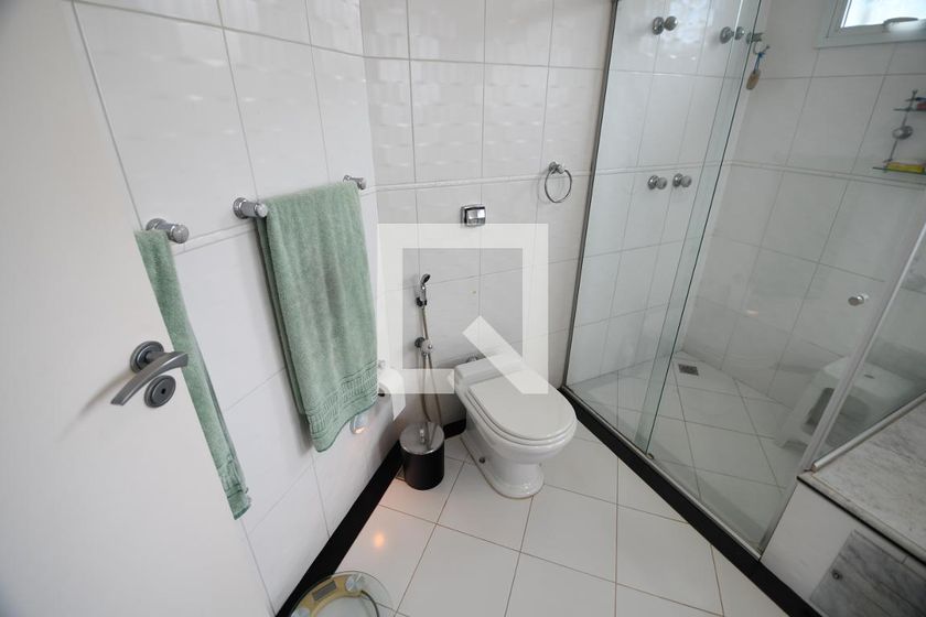 Casa à Venda - Jardim Flamboyant, 3 Quartos,  394 m2 em , Campinas - sp | SoloBR