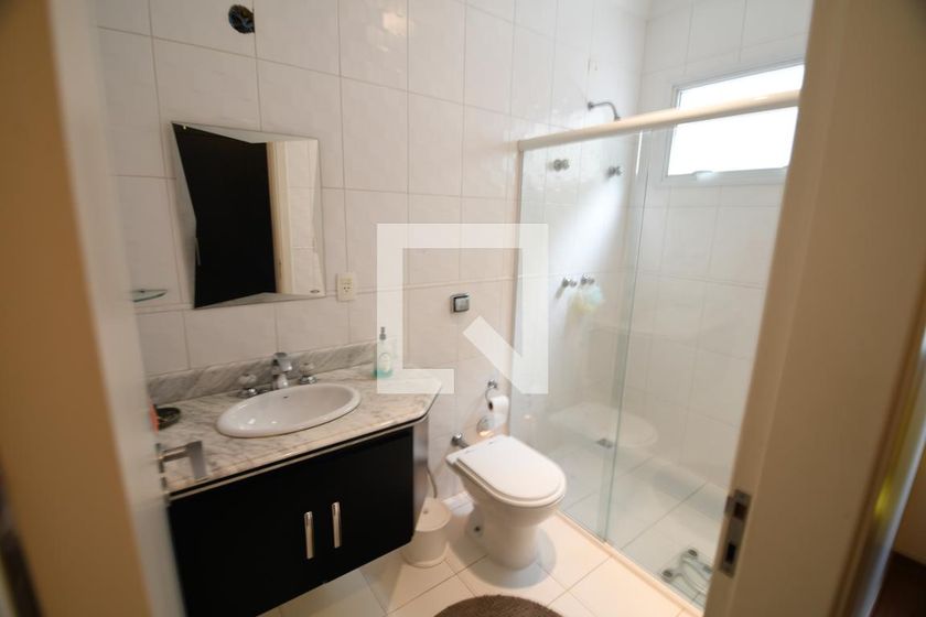 Casa à Venda - Jardim Flamboyant, 3 Quartos,  394 m2 em , Campinas - sp | SoloBR