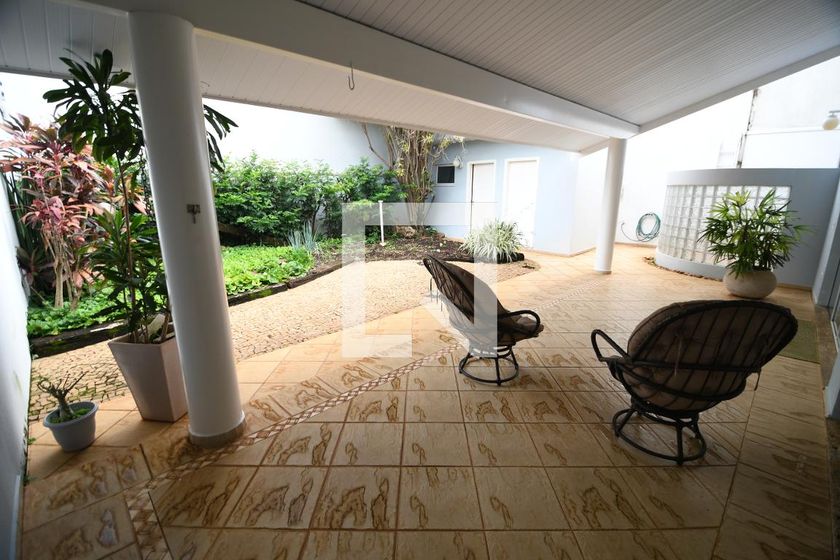 Casa à Venda - Jardim Flamboyant, 3 Quartos,  394 m2 em , Campinas - sp | SoloBR