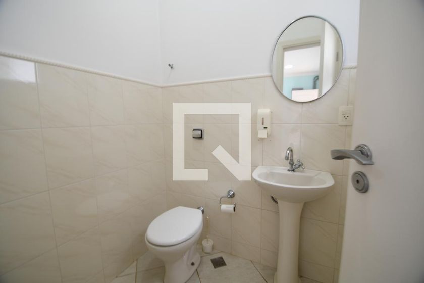 Casa à Venda - Jardim Flamboyant, 3 Quartos,  394 m2 em , Campinas - sp | SoloBR