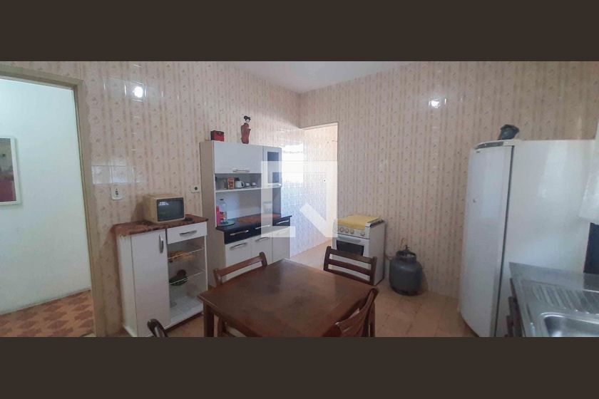 Casa, 4 quartos, 300 m² - Foto 23