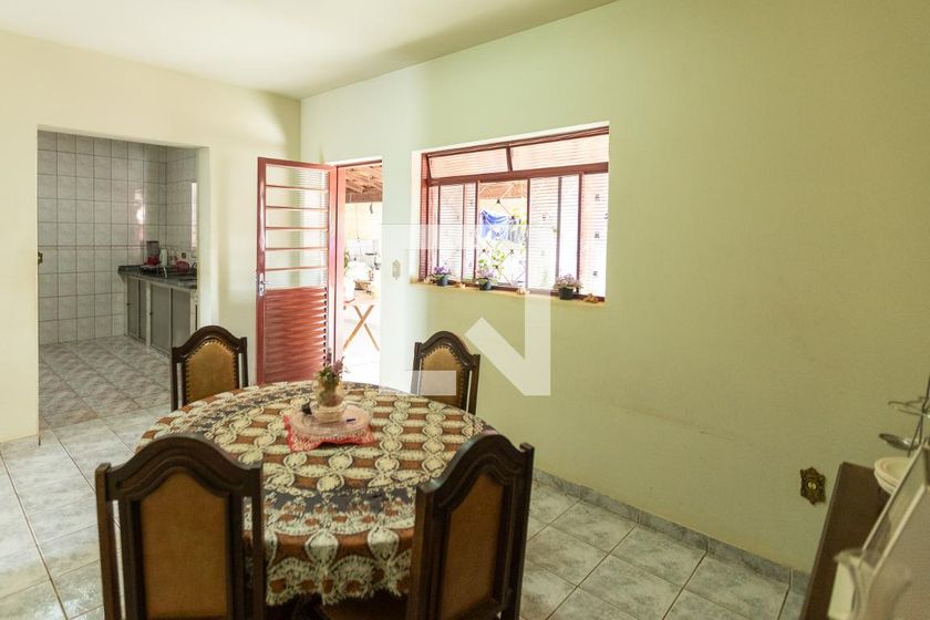 Casa à Venda - Lot. Alphaville Campinas, 1 Quarto,  110 m2 em , Campinas - sp | SoloBR